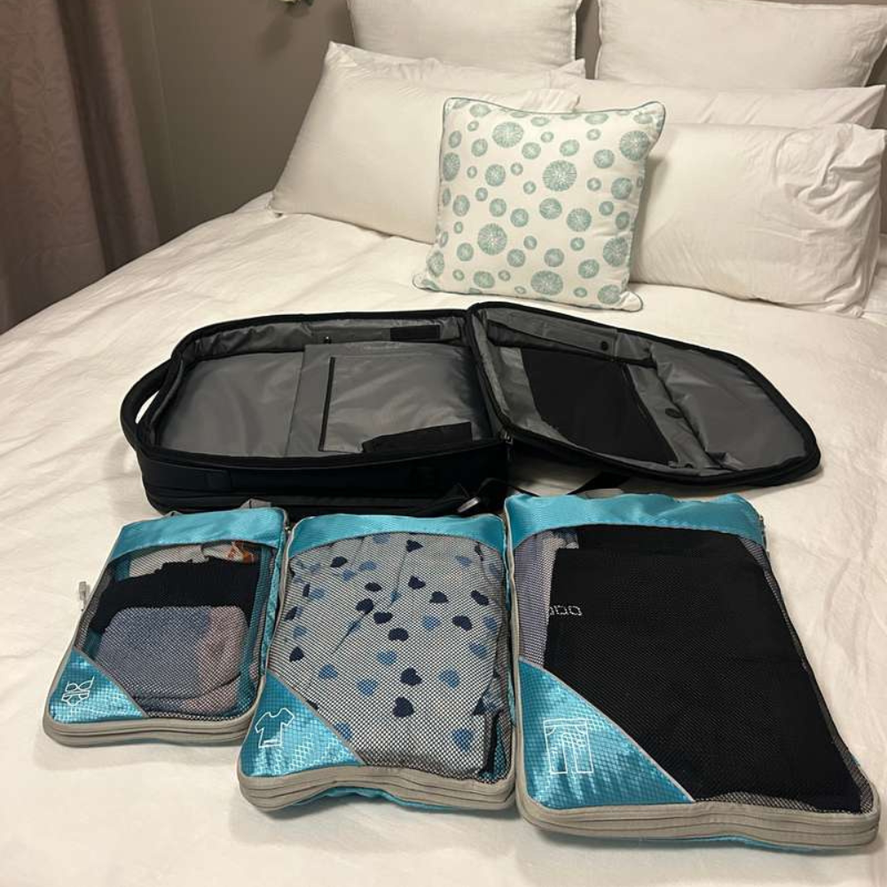 Compression Packing Zip Cubes - The Travel Hack That Airlines Hate !